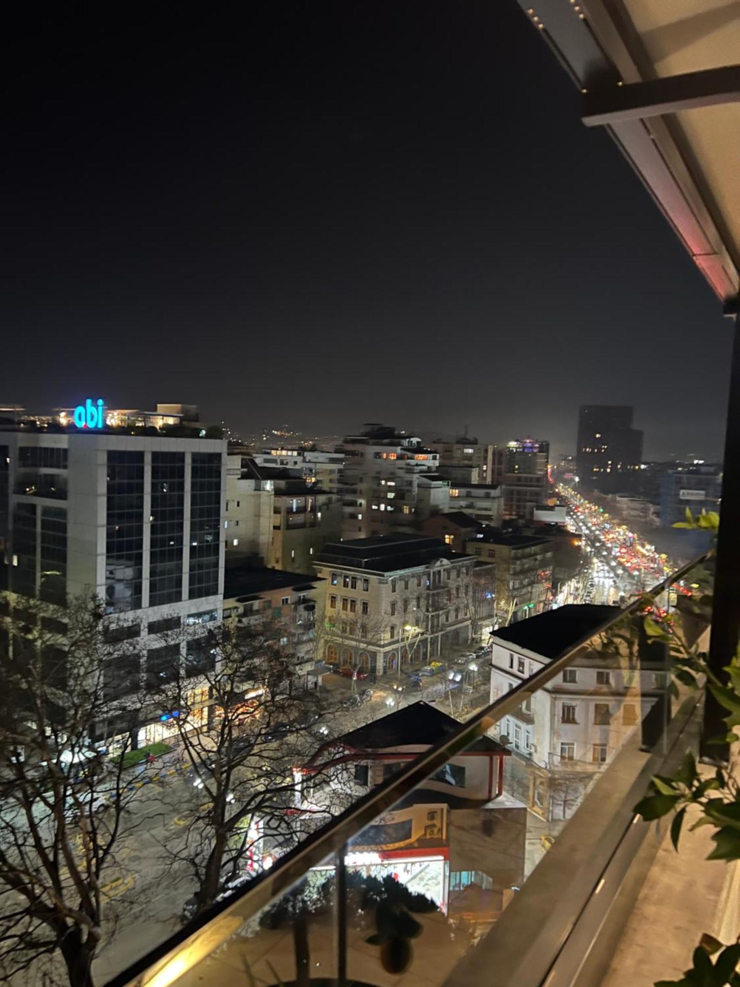 Rooftop City Light Tirana Zewnętrze zdjęcie